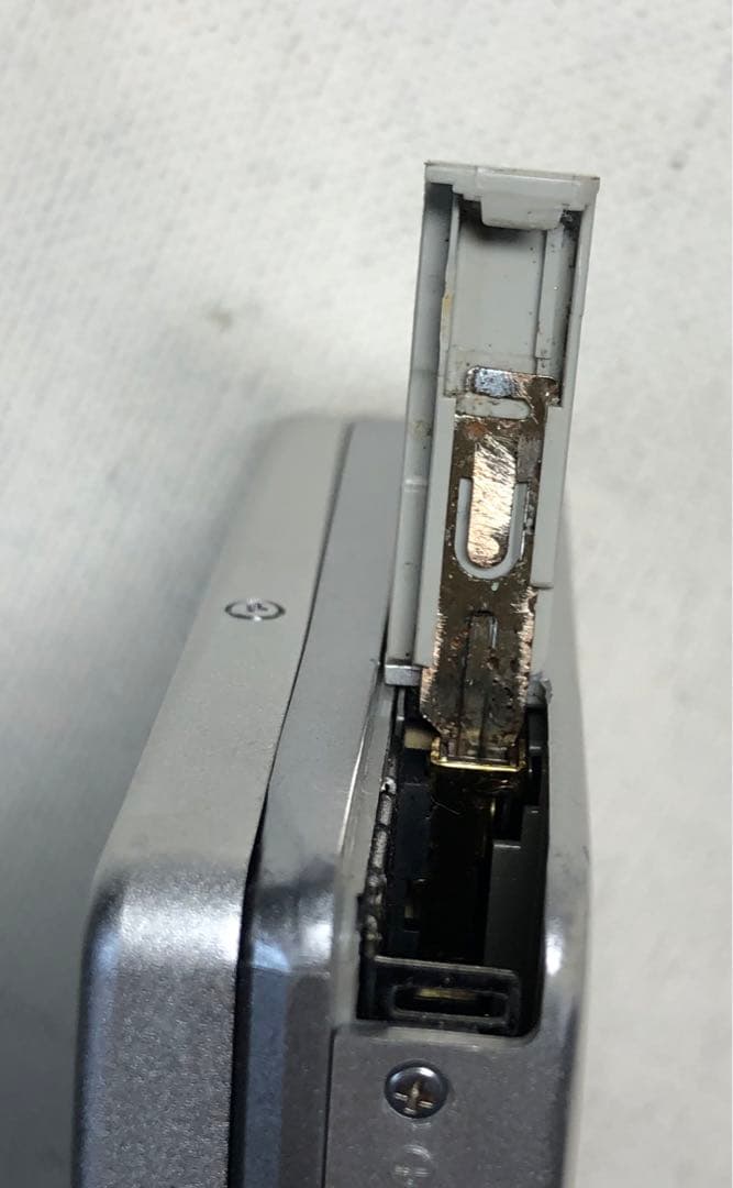 液漏れ復活、普通品WM-EX622 SONYカセットウォークマン可動品Qシルバー