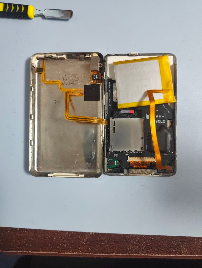 iPod Classic 256GB 2000mAhカスタム