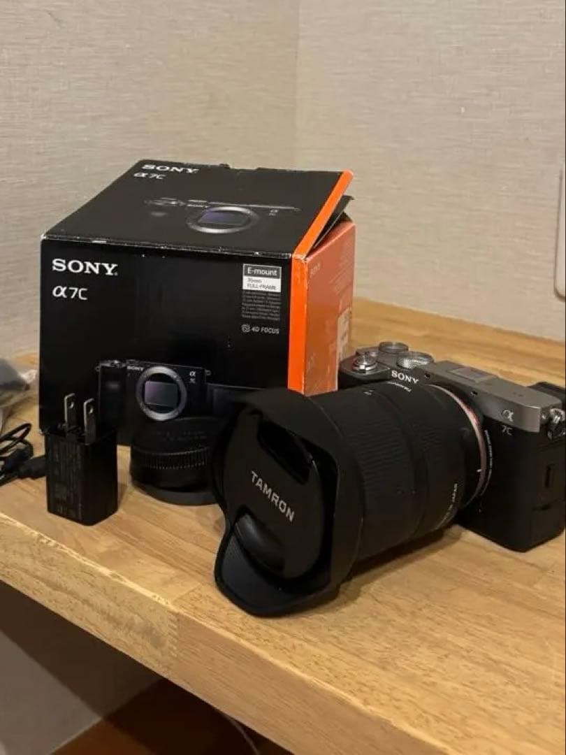 【美品】Sony α7C高倍率ズームレンズセット元箱と付属品有