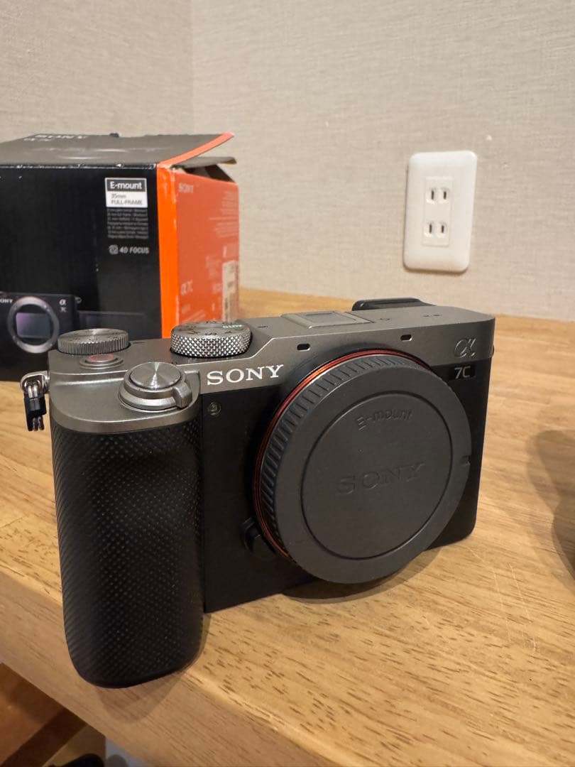【美品】Sony α7C高倍率ズームレンズセット元箱と付属品有