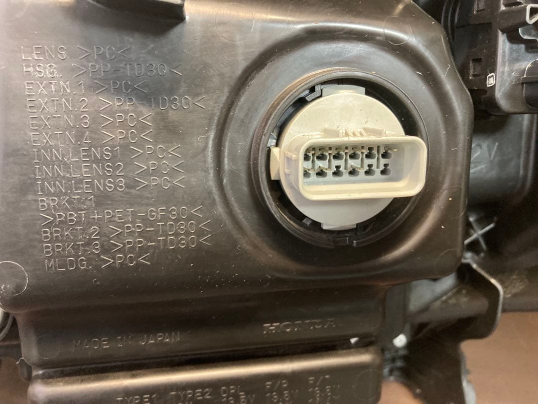 N-BOXカスタム(JF5) 右ヘッドライト　美品