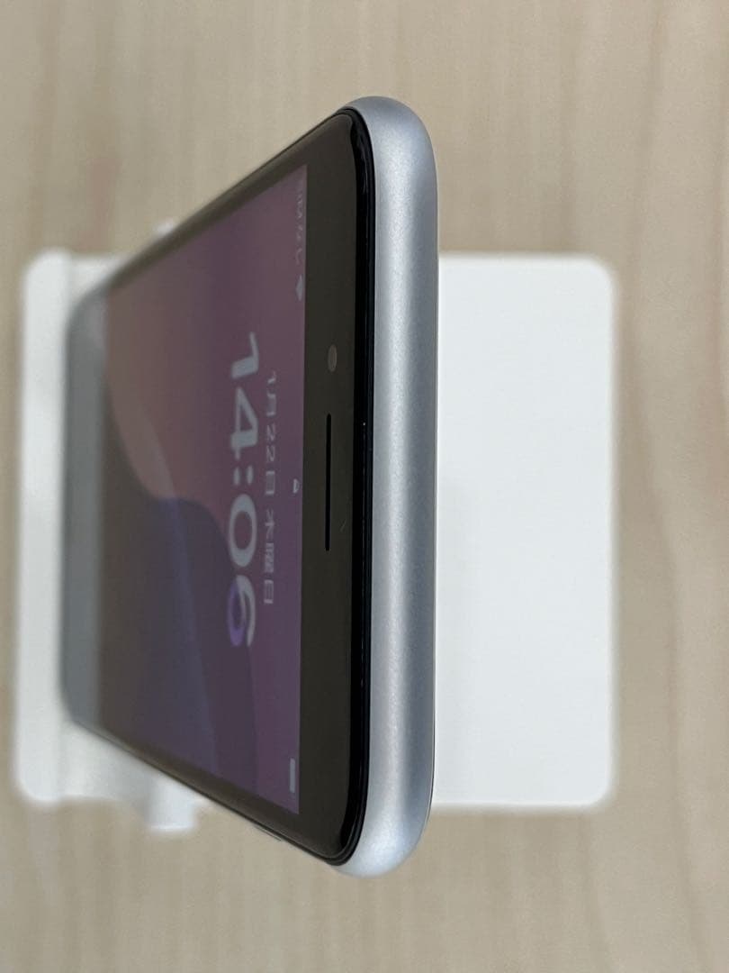 iPhone SE 第2世代 (SE2) 64GB 非純正バッテリー100％