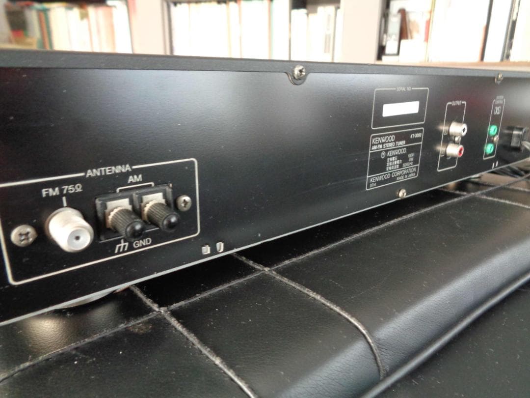 値下げ！ケンウッド FM/AMチューナーKT-3050 リモコン付き（ジャンク）