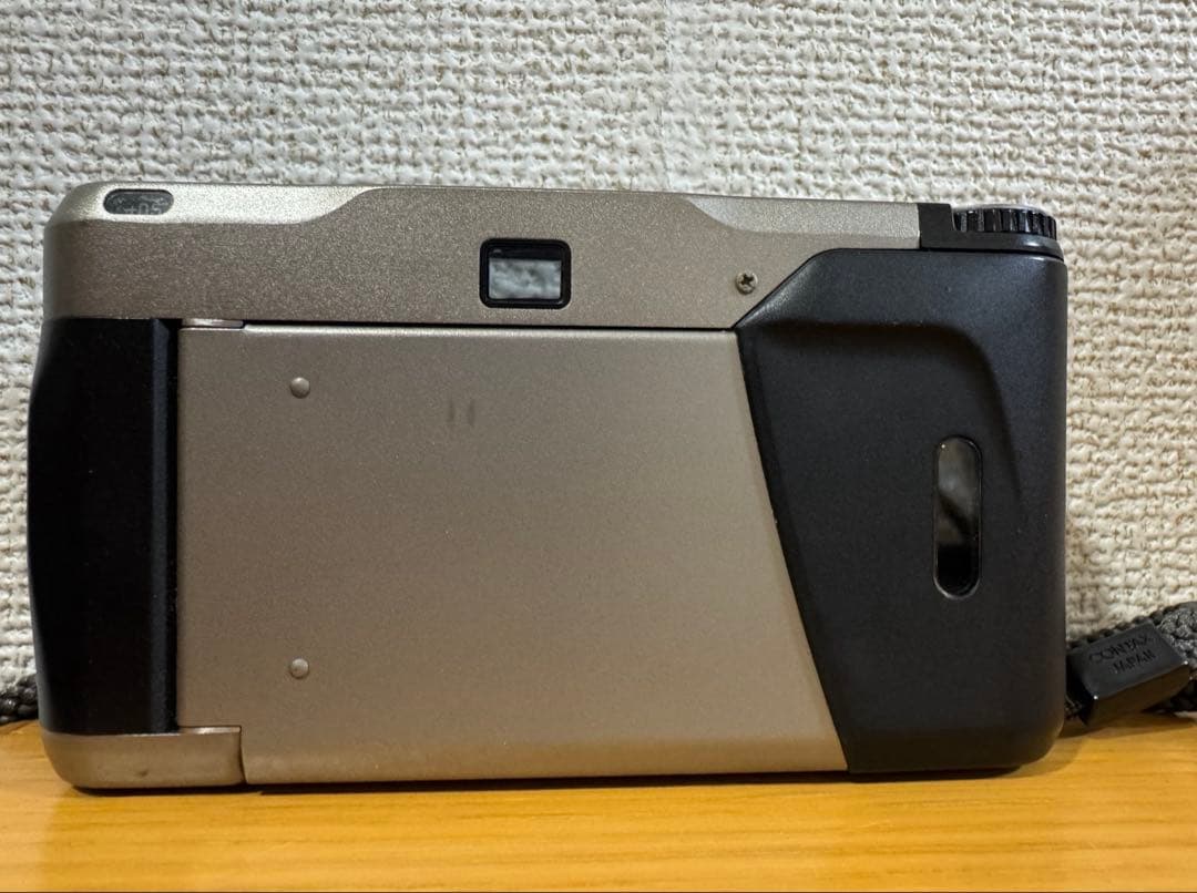 作動品　要修理　CONTAX T2 コンタックス