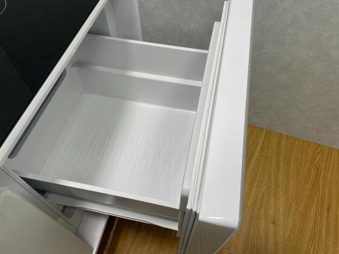 K★★136  LOOZER SMARTTABLE STB90