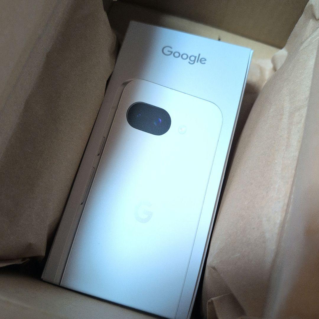 Google Pixel 9a 128GB Porcelain 本体