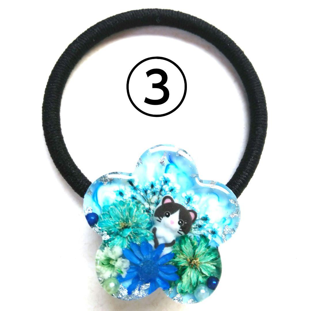 ヘアゴム レジン オーバル型 天然石レッドジェイドとミニミニ薔薇と蝶々