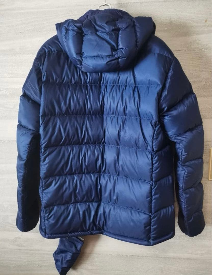 【未使用美品❗️】montbell ライトアルパインパーカ インディゴカラー収納袋