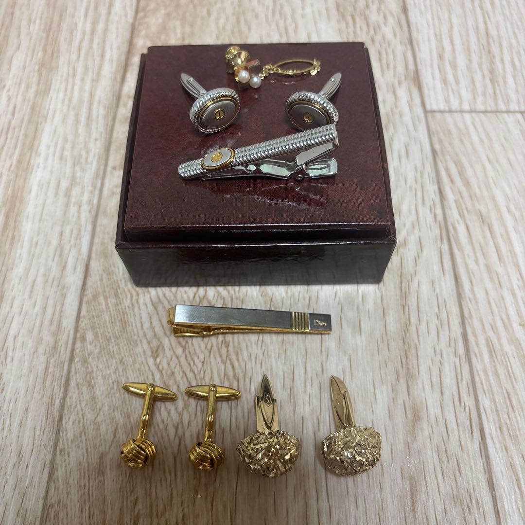 dunhillとDiorカフスボタンとネクタイピンセット