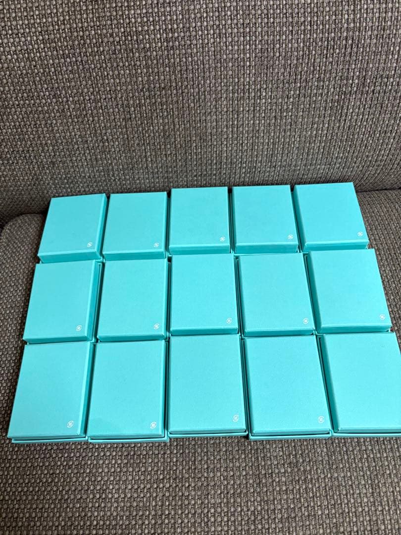 国内旧型　美品ティファニー空箱　巾着15セット