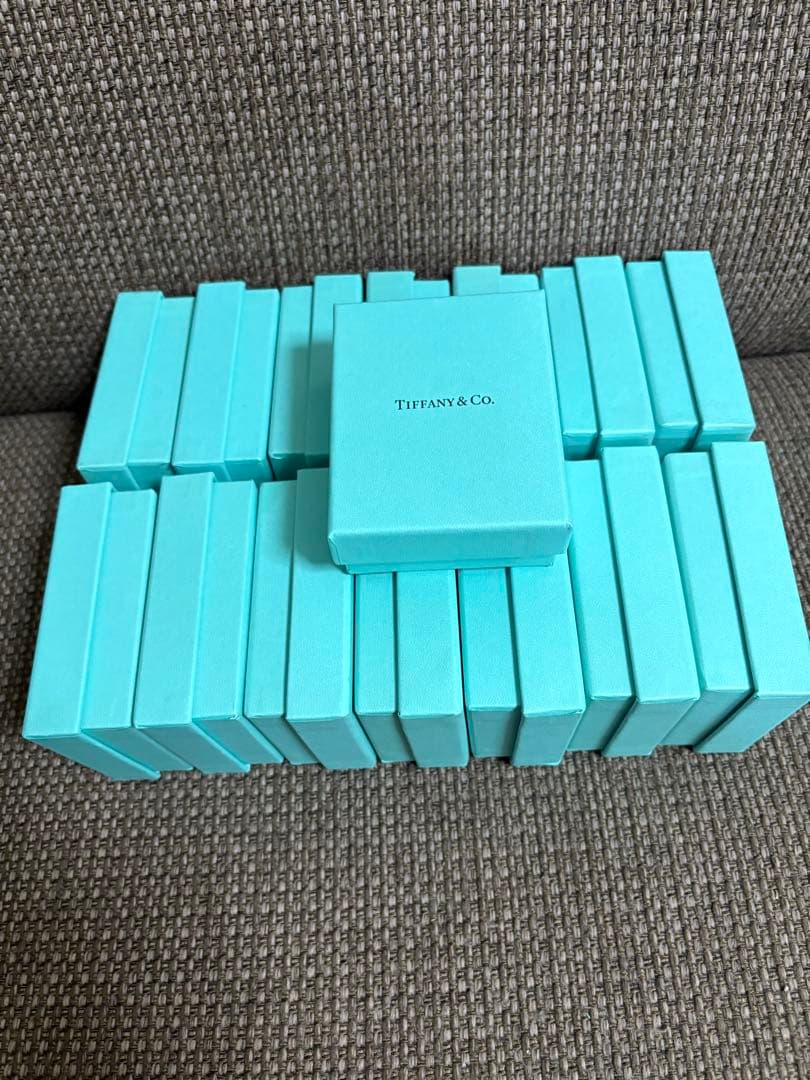 国内旧型　美品ティファニー空箱　巾着15セット