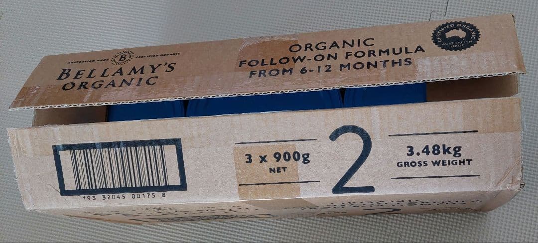 赤ちゃん安全のBellamysベラミーズ・オーガニック牛ミルク３缶