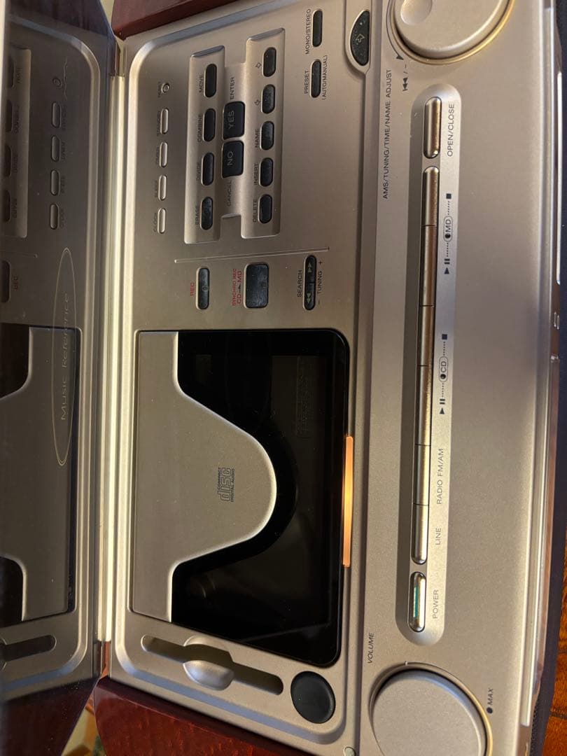 送料込みSONY ソニーセレブリティMD7000 CD MD 本体のみ　ジャンク