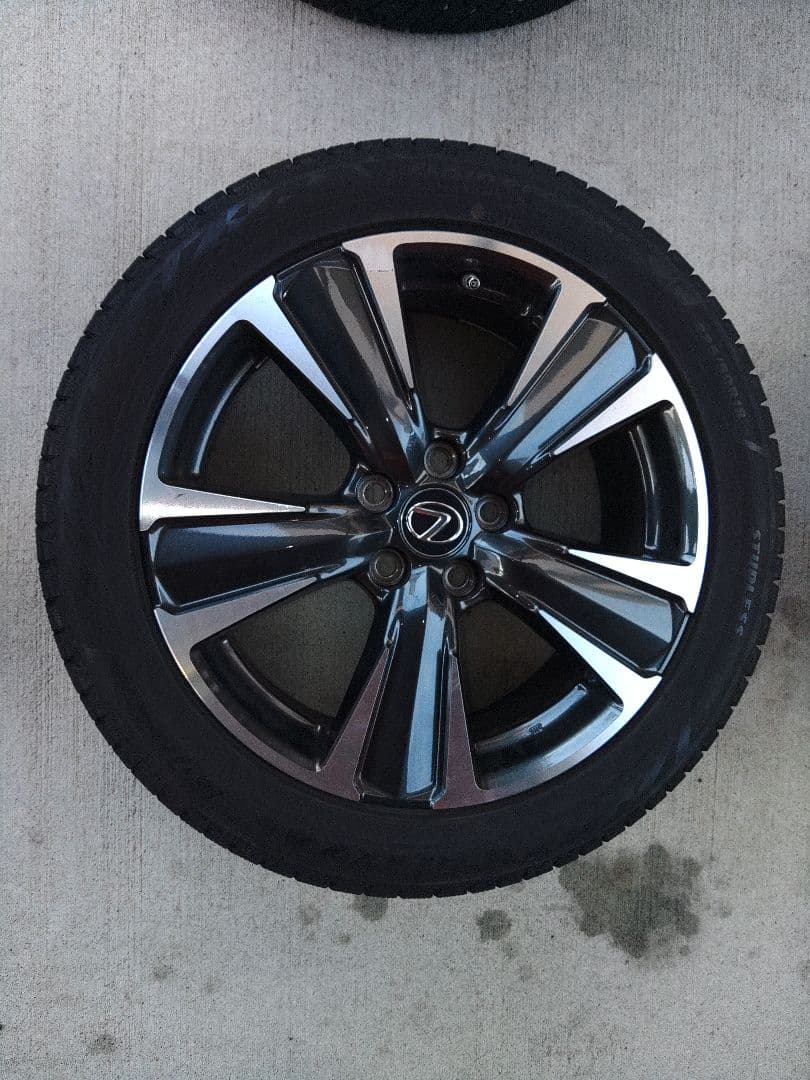 Lexus UX純正18インチ ホイールセットバージョンL ブリジストンVRX3