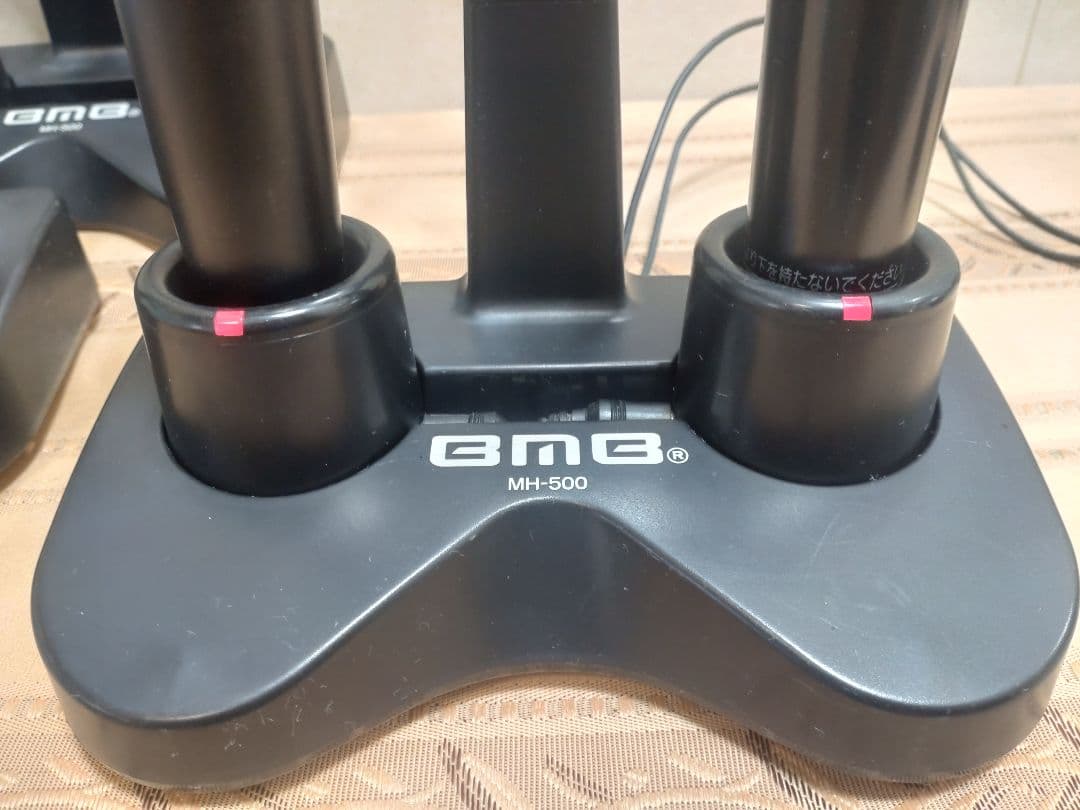 BmBマイク充電器