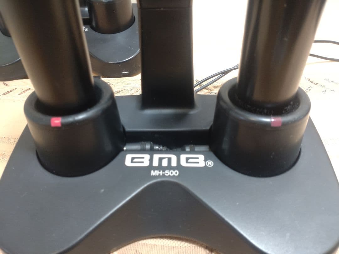 BmBマイク充電器