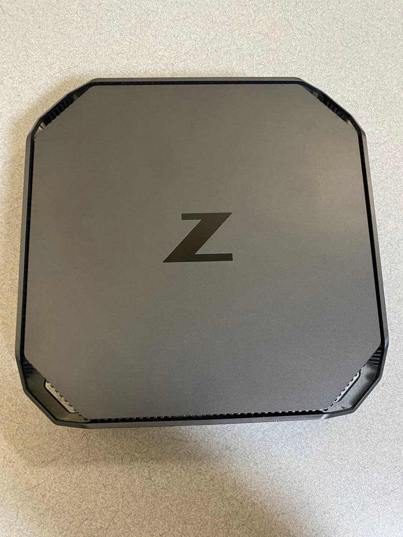 HP Z2 Mini G4 Xeon E-2144G 16GB　256GB
