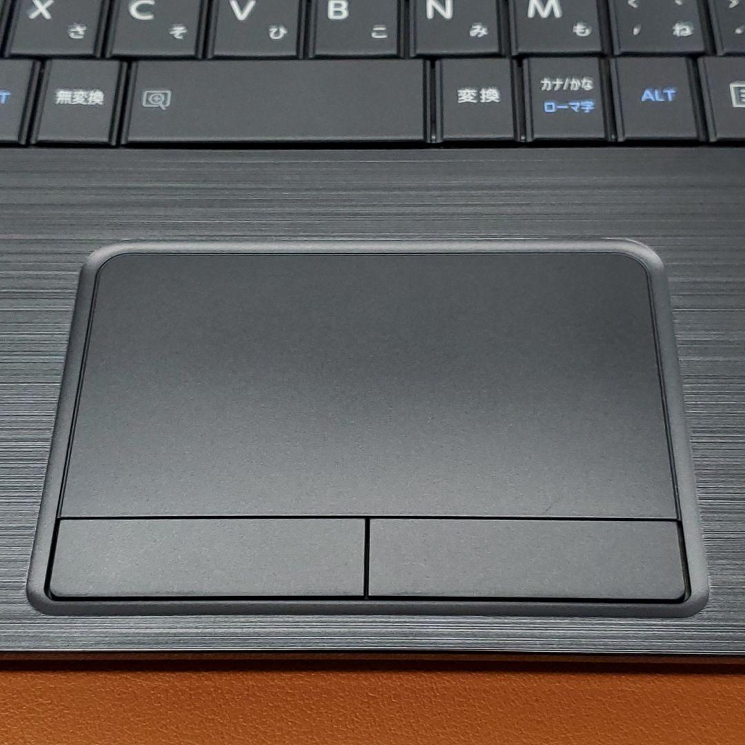 【商品番号1977】dynabook　15.6型ノートパソコン　2021年製