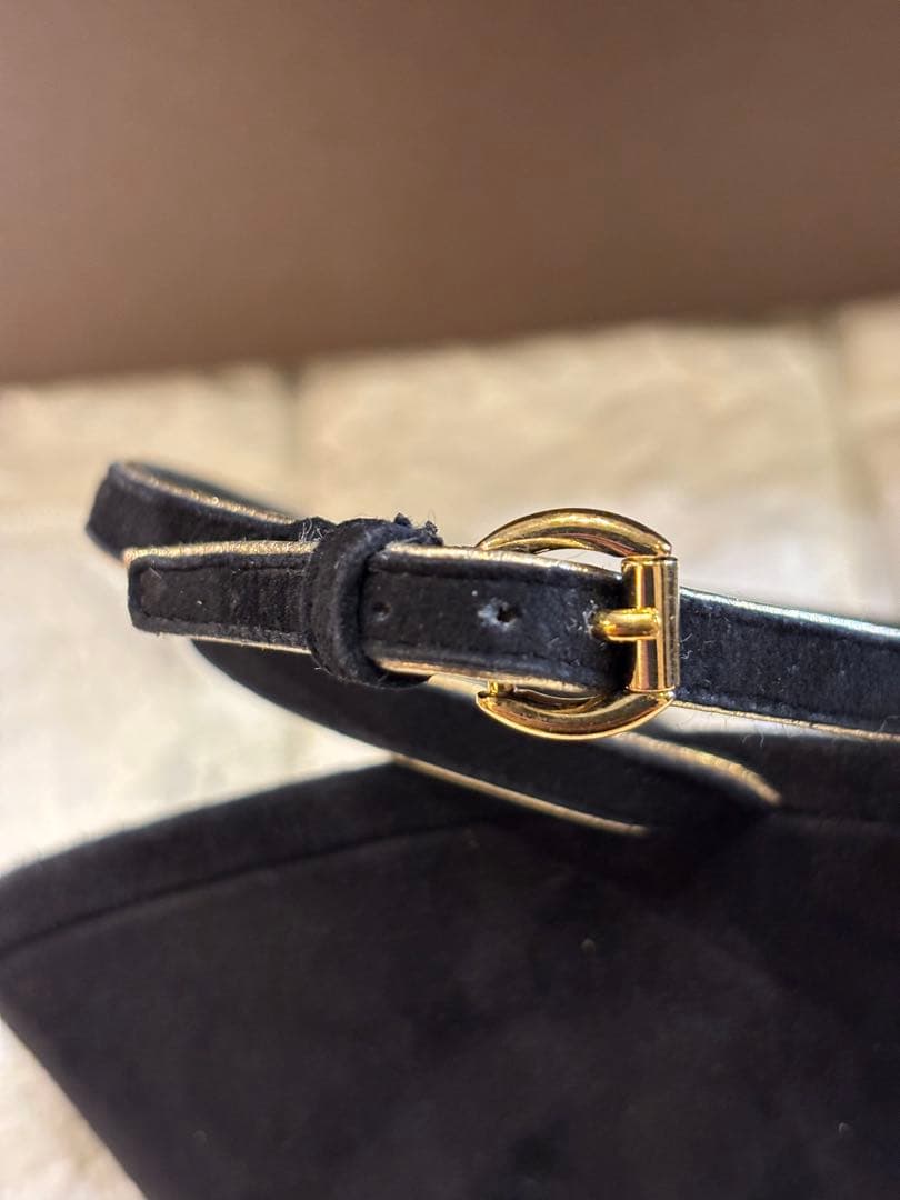 #ルイヴィトンエレガント ブラック スエードストラップヒールサンダル#38