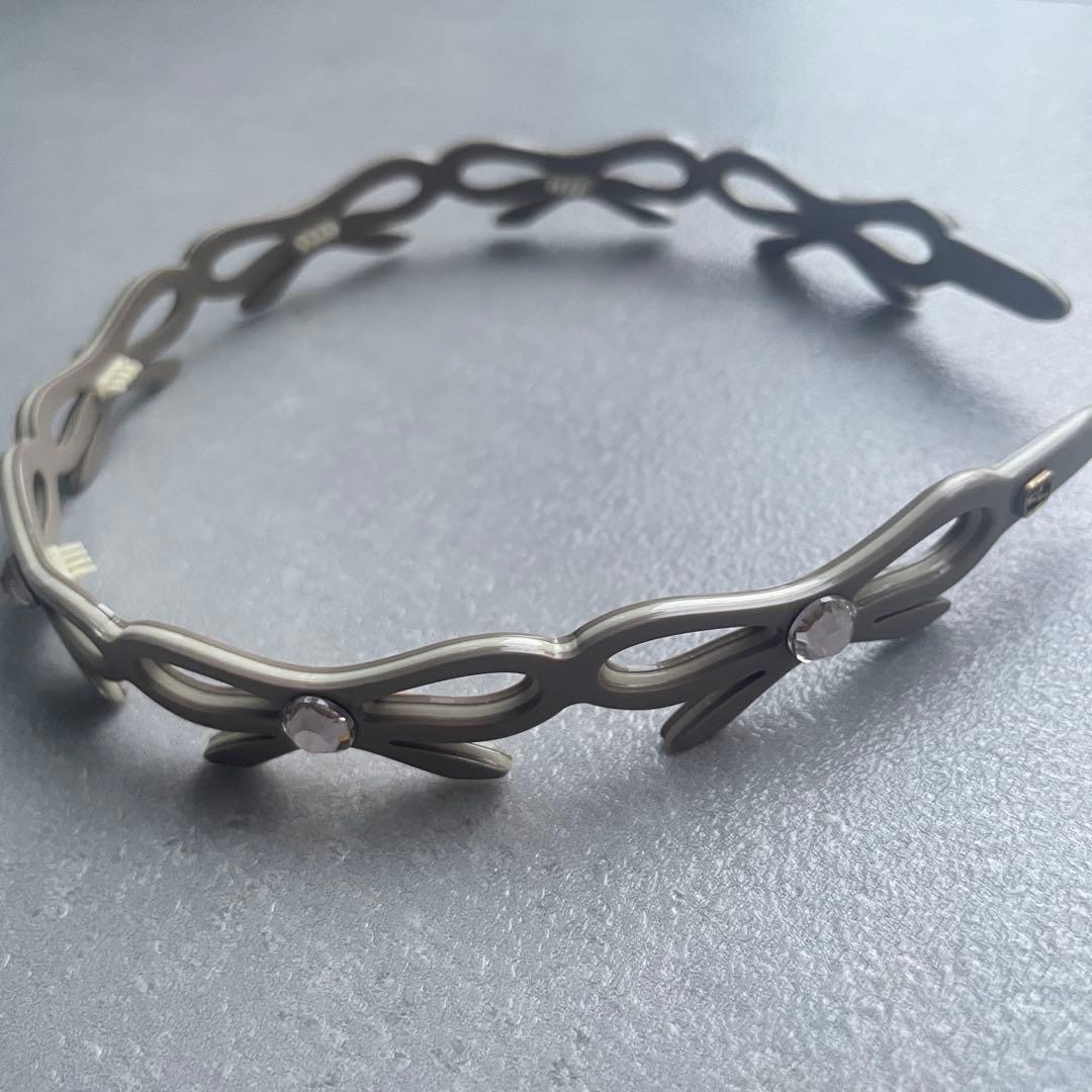 アレクサンドルドゥパリ リボン カチューシャ ベージュ