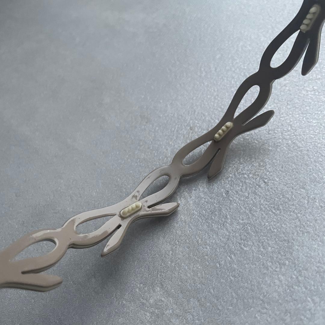 アレクサンドルドゥパリ リボン カチューシャ ベージュ