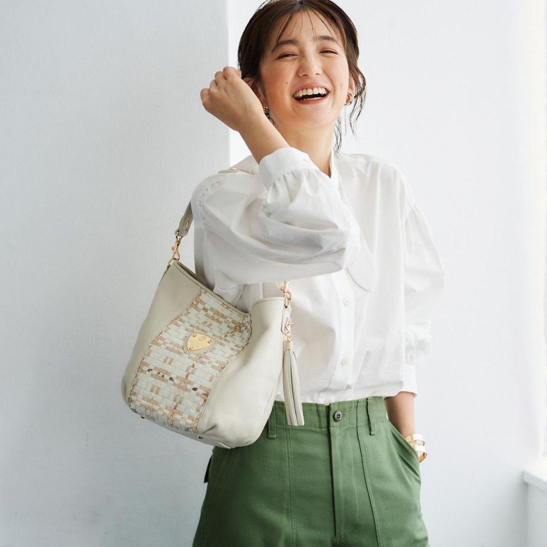 【良品】ATAO　❤️キャンディ・ルーク❤️　アイボリー　✳️保存袋無し