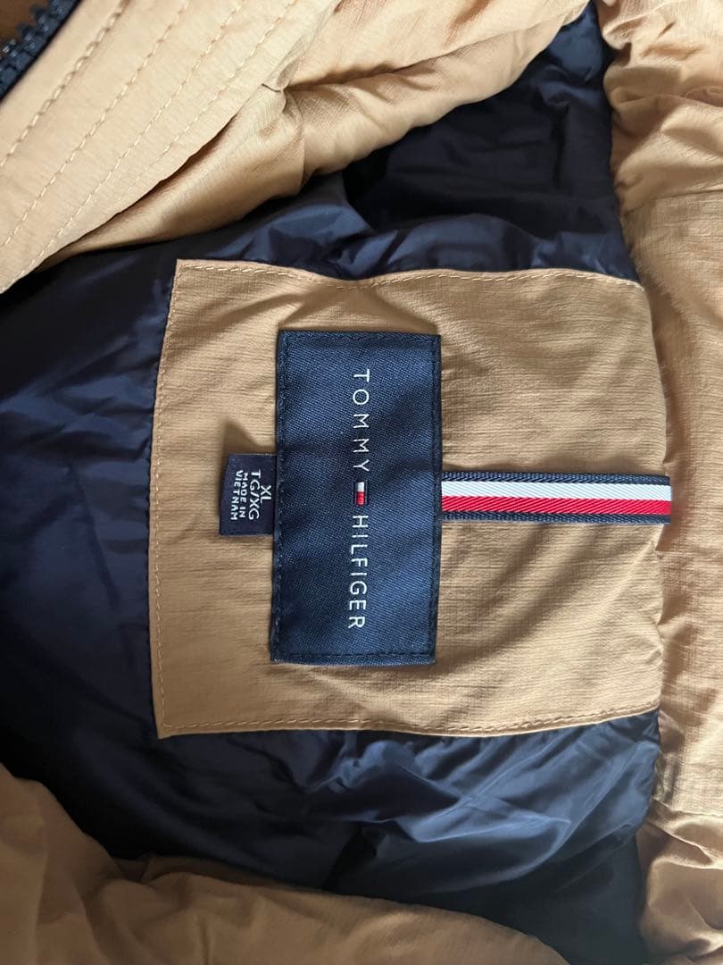 【最終値下げ】  フード付きダウンジャケットXLサイズ