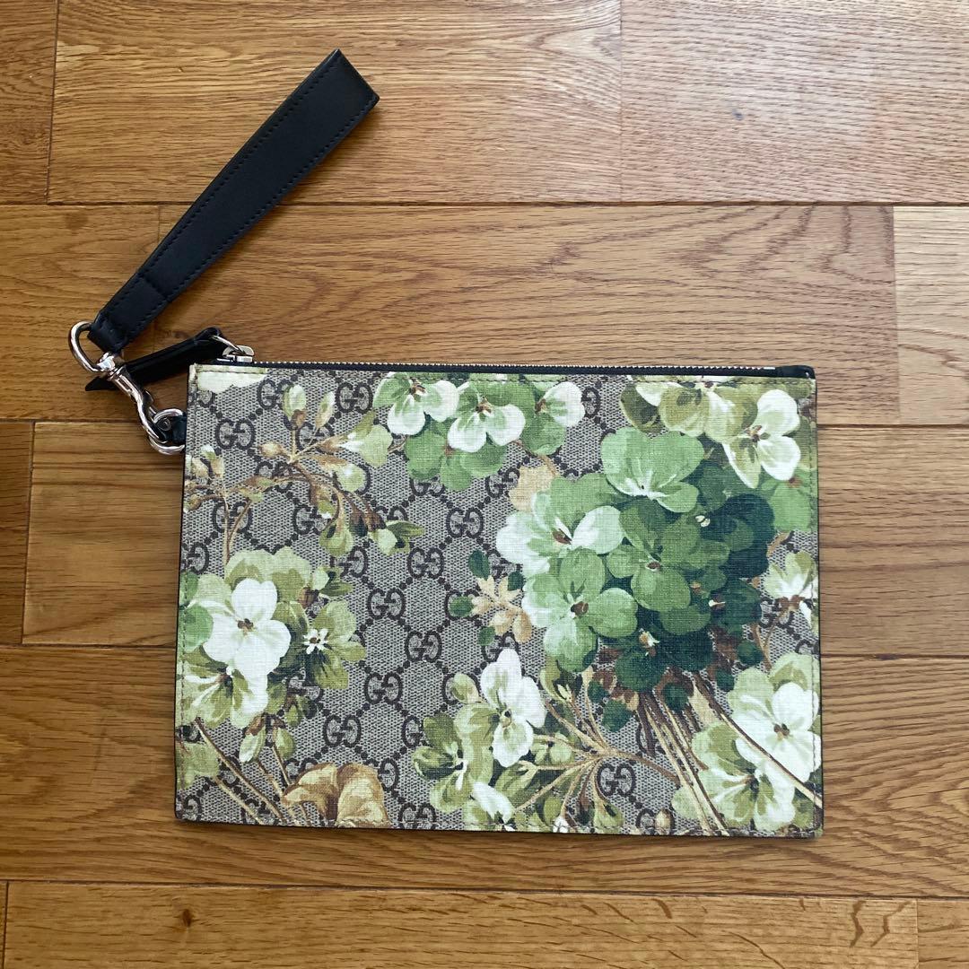 美品　GUCCI グッチ フローラルプリント クラッチバッグ 花柄