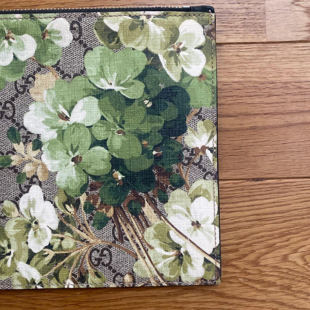 美品　GUCCI グッチ フローラルプリント クラッチバッグ 花柄