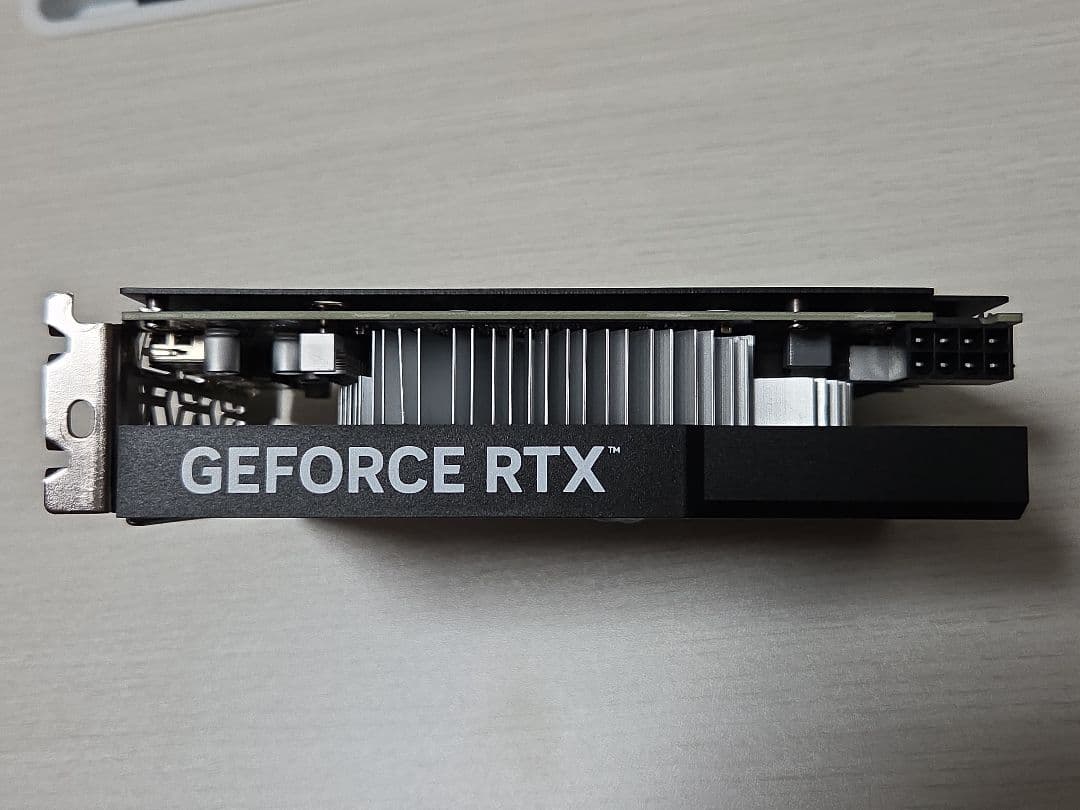 玄人志向 GeForce RTX4060 8GB