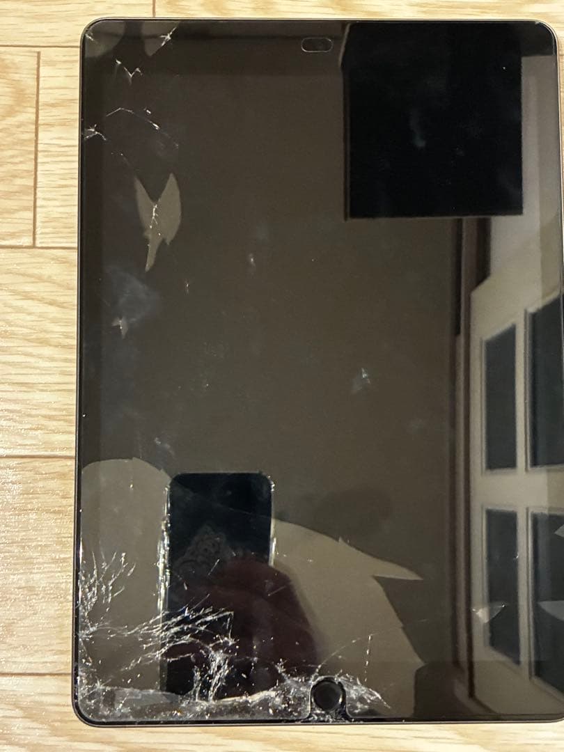 iPad 第9世代 64gb (ジャンク品）