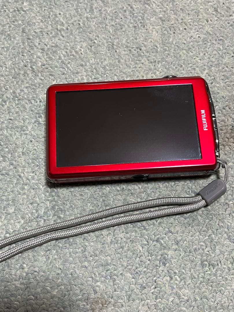 FUJIFILM FINEPIX Z800EXR レッド