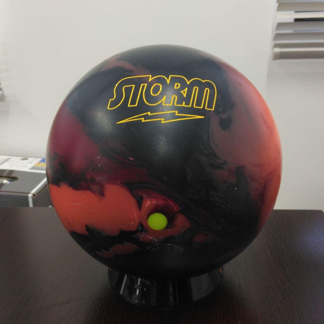 LOCK UP & STORM ボウリングボール 14p4oz