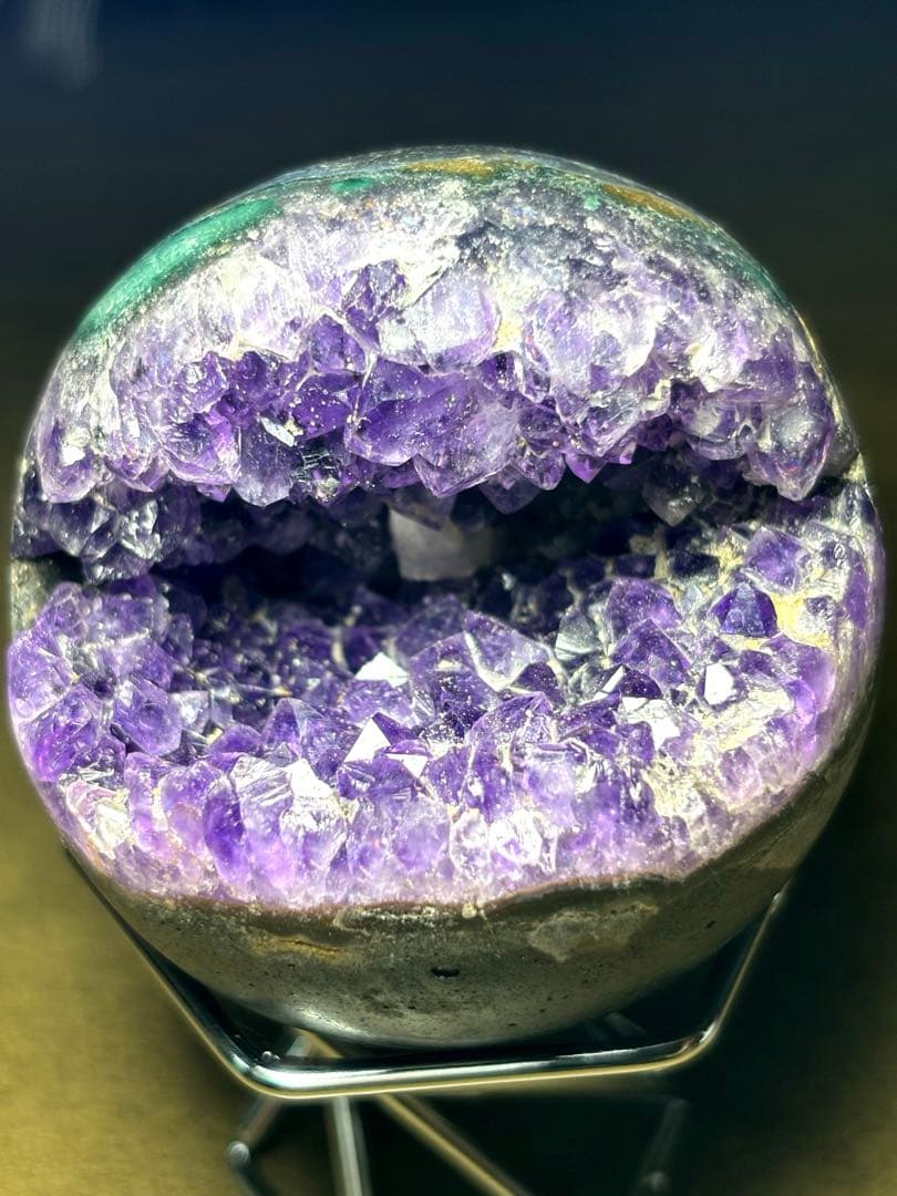 ウルグアイ産　アメジスト　笑口　スフィア　置物縦63.4×横62.6㎜（新品）