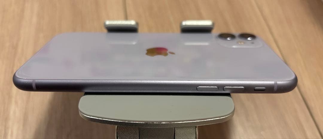 Apple iPhone 11 64GBパープル SIMフリー 本体美品