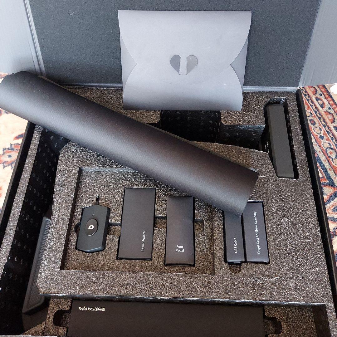 CZUR ET24Pro　ドキュメントスキャナー