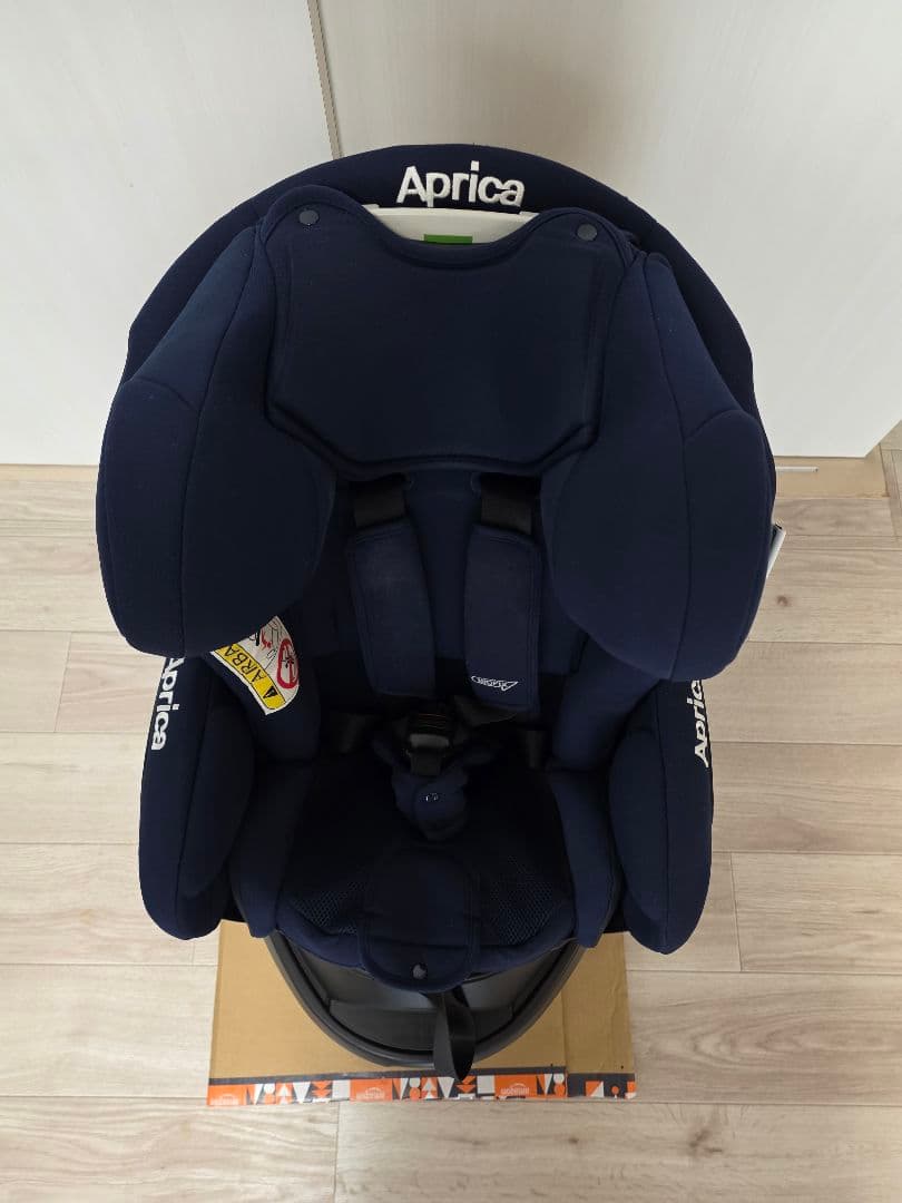Aprica ディアターンプラスISOFIX チャイルドシート