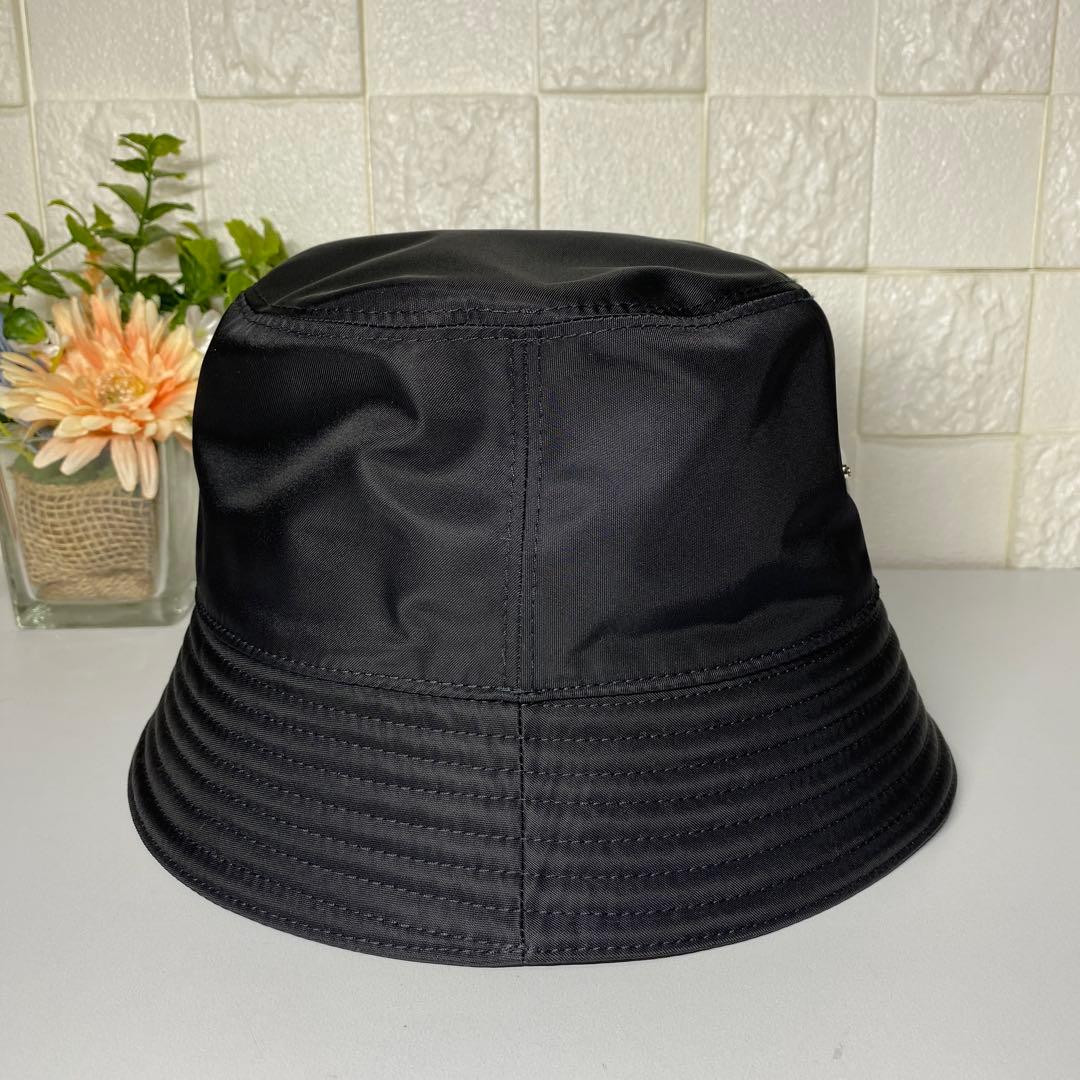 超美品 PRADA 黒 M58 バケットハット ナイロン トライアングル バケハ