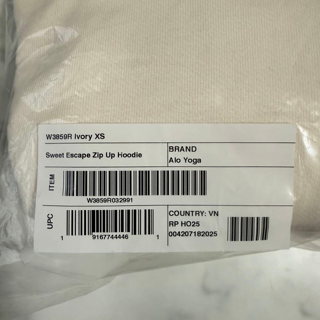 【新品タグ付き】 Alo yoga アロー ジップアップ フーディ XS