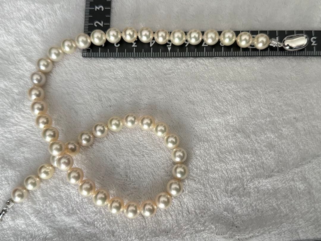 ふ*ん様 希少色薄いシャンパンゴールド花珠アコヤパールネックレス大粒8.4-9m