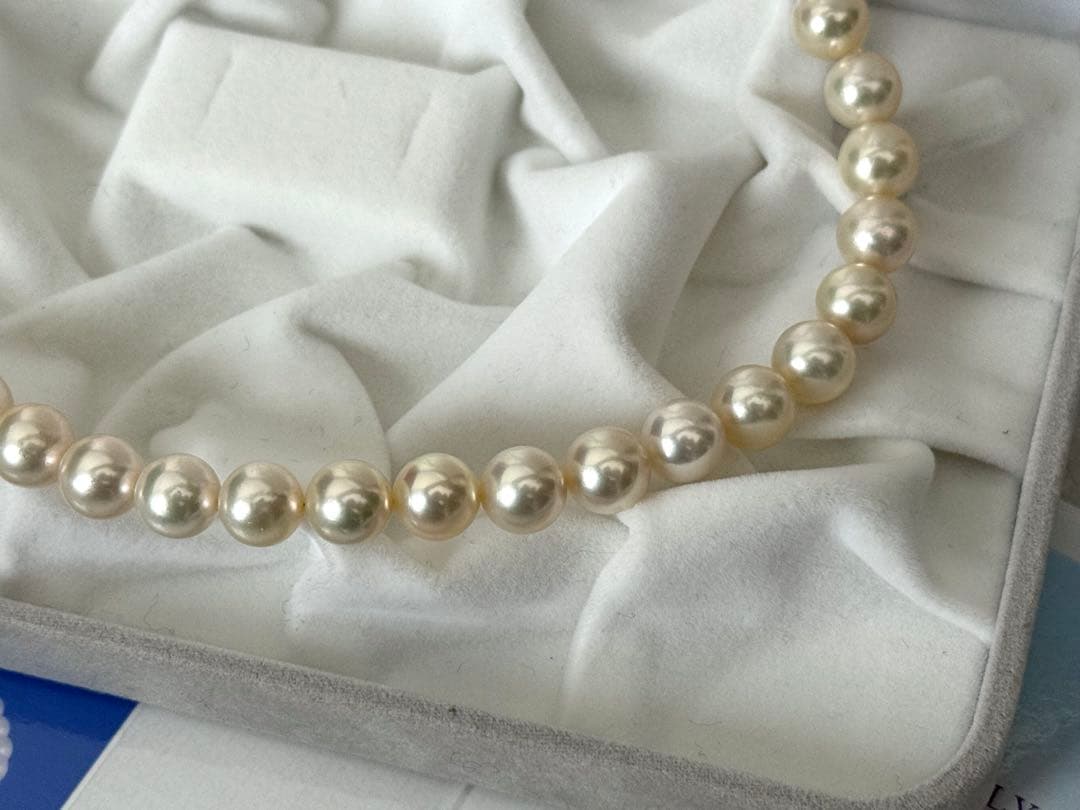 ふ*ん様 希少色薄いシャンパンゴールド花珠アコヤパールネックレス大粒8.4-9m