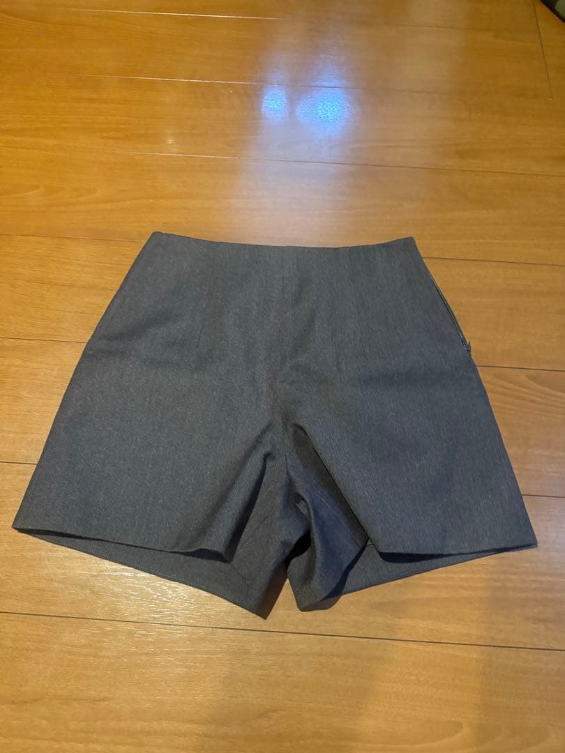 パンツ todayful Wool Twill Shortpants