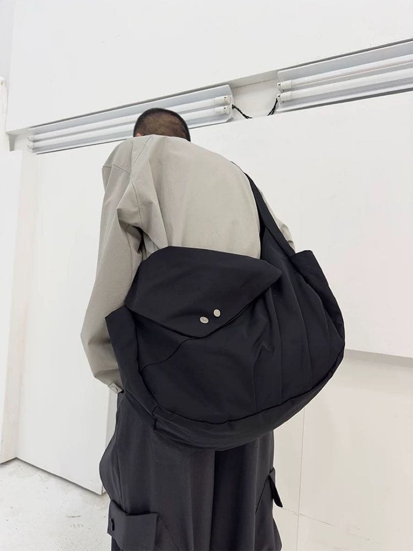 ARCcc ブラックショルダーバッグ