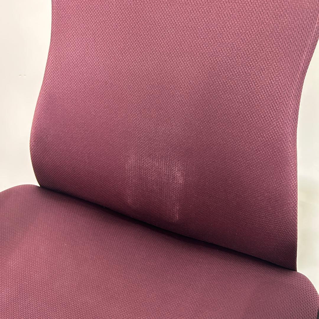 ①エンボディチェア ハーマンミラー ホワイト Embody えんじ色系