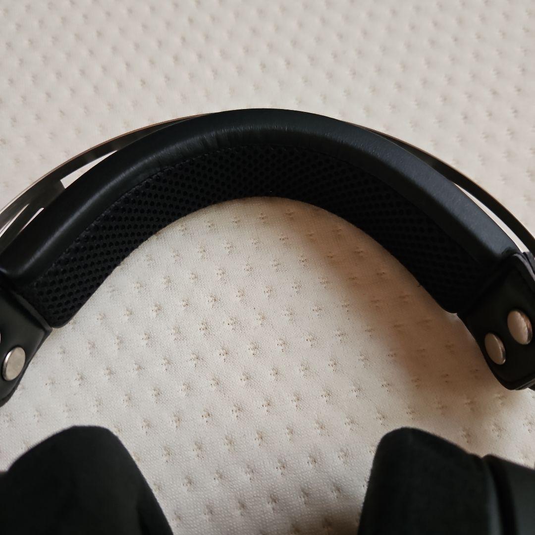 TAGO STUDIO T3-01　有線ヘッドホン