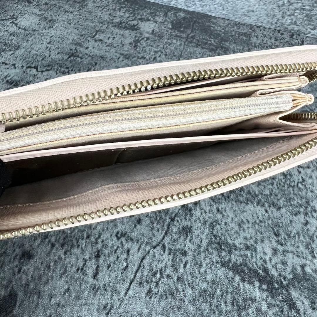 FENDI ズッカ柄 ラウンドファスナー 長財布 ピンク