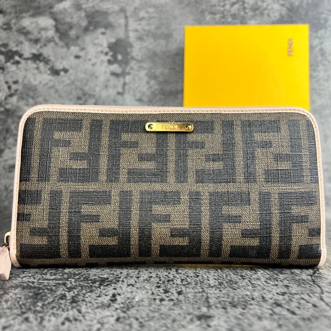 FENDI ズッカ柄 ラウンドファスナー 長財布 ピンク