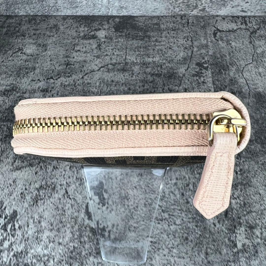 FENDI ズッカ柄 ラウンドファスナー 長財布 ピンク