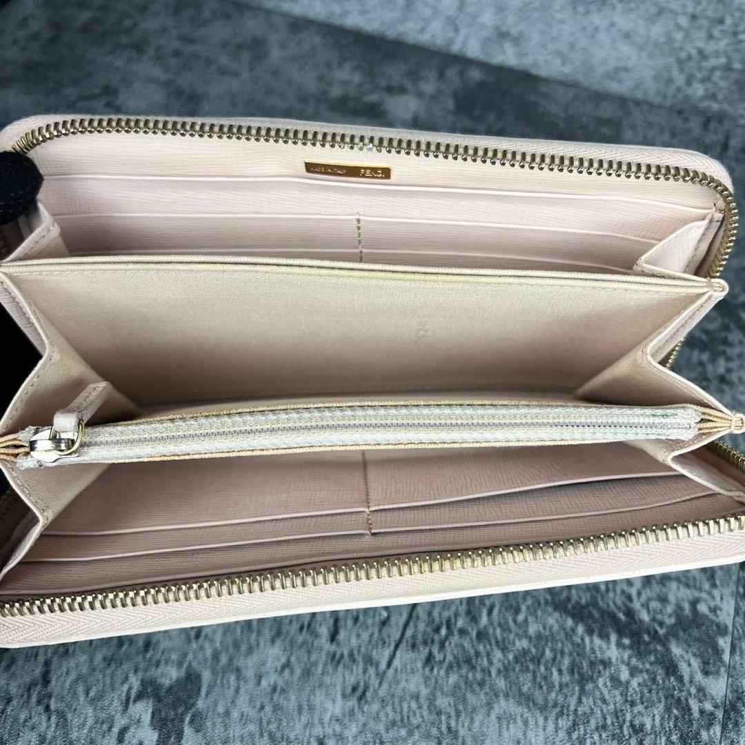 FENDI ズッカ柄 ラウンドファスナー 長財布 ピンク