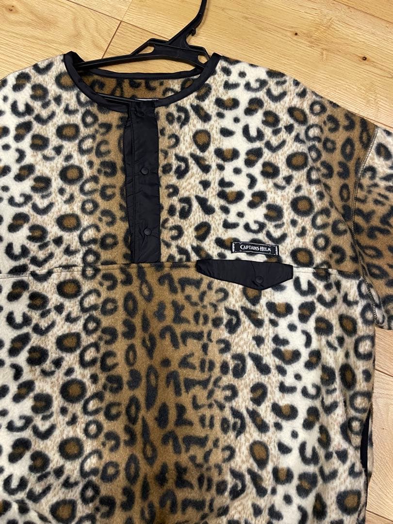 キャプテンズヘルム レオパード フリース